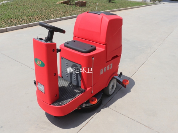 清潔能力：地面清潔的 “鋼鐵俠”，臟污無處可逃